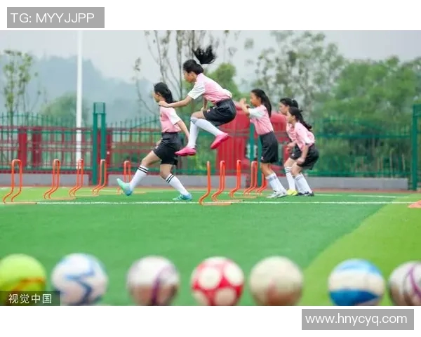 深圳排球队整体压制战术解析与实战应用探讨